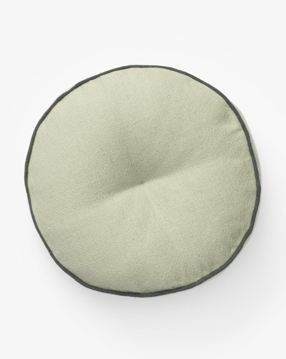 Colby Round Indoor/Outdoor Pillow Bed & Bath